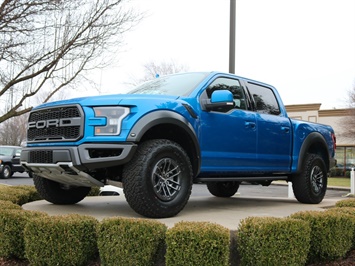 2019 Ford F-150 Raptor   - Photo 1 - Springfield, MO 65802