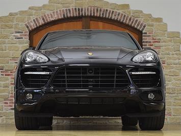 2014 Porsche Cayenne Turbo   - Photo 4 - Springfield, MO 65802