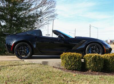 2019 Chevrolet Corvette ZR1  3ZR - Photo 23 - Springfield, MO 65802