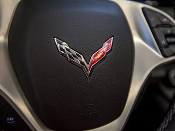 2015 Chevrolet Corvette Stingray Z51   - Photo 14 - Springfield, MO 65802