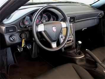 2007 Porsche 911 Carrera  Cabriolet   - Photo 16 - Springfield, MO 65802