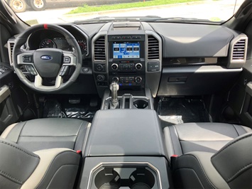 2018 Ford F-150 Raptor   - Photo 2 - Springfield, MO 65802