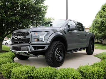 2018 Ford F-150 Raptor   - Photo 1 - Springfield, MO 65802