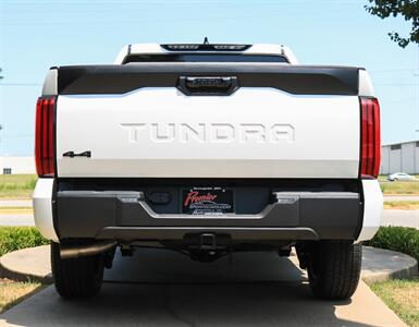 2022 Toyota Tundra SR5  Crew Max 5.5 - Photo 11 - Springfield, MO 65802