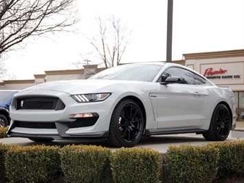 2017 Ford Mustang Shelby GT350R   - Photo 38 - Springfield, MO 65802