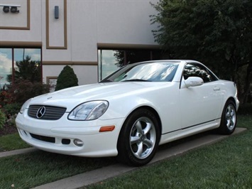 2002 Mercedes-Benz SLK320   - Photo 14 - Springfield, MO 65802