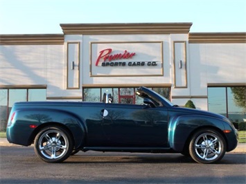 2005 Chevrolet SSR LS   - Photo 9 - Springfield, MO 65802