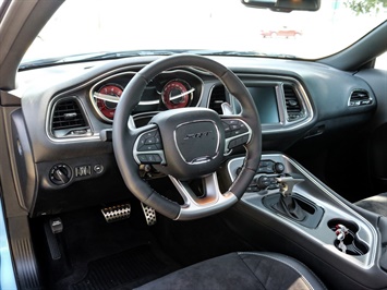 2016 Dodge Challenger SRT Hellcat   - Photo 34 - Springfield, MO 65802