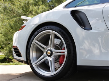 2017 Porsche 911 Turbo S   - Photo 45 - Springfield, MO 65802