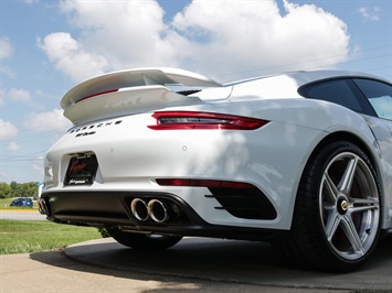 2017 Porsche 911 Turbo S   - Photo 36 - Springfield, MO 65802