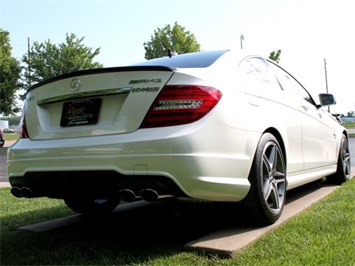 2013 Mercedes-Benz C63 AMG RennTech   - Photo 23 - Springfield, MO 65802