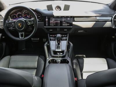 2019 Porsche Cayenne Turbo   - Photo 42 - Springfield, MO 65802