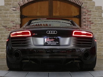 2014 Audi R8 5.2 quattro   - Photo 8 - Springfield, MO 65802