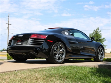 2014 Audi R8 5.2 quattro   - Photo 21 - Springfield, MO 65802