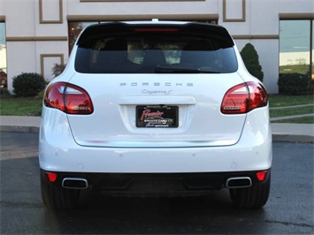 2013 Porsche Cayenne S   - Photo 7 - Springfield, MO 65802