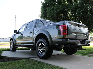 2018 Ford F-150 Raptor   - Photo 7 - Springfield, MO 65802