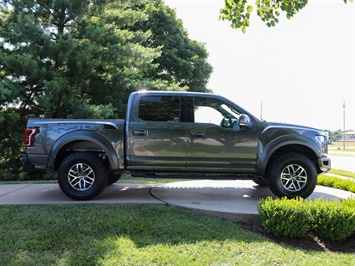 2018 Ford F-150 Raptor   - Photo 3 - Springfield, MO 65802