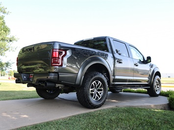 2018 Ford F-150 Raptor   - Photo 9 - Springfield, MO 65802