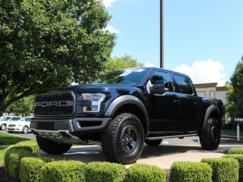 2018 Ford F-150 Raptor   - Photo 1 - Springfield, MO 65802