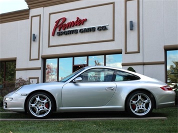 2005 Porsche 911 Carrera S   - Photo 1 - Springfield, MO 65802