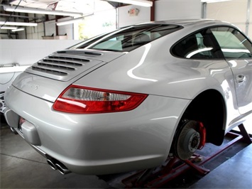 2005 Porsche 911 Carrera S   - Photo 36 - Springfield, MO 65802