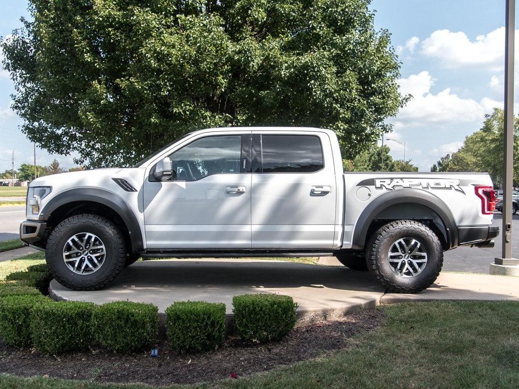 2018 Ford F-150 Raptor - Photo 6 - Springfield, MO 65802
