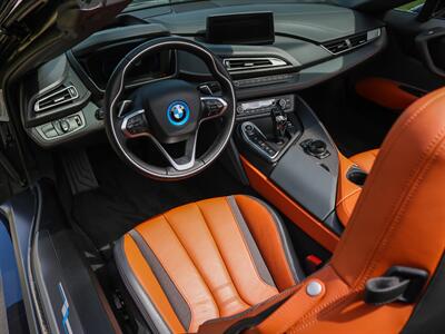 2019 BMW i8   - Photo 44 - Springfield, MO 65802