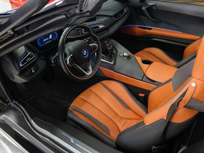 2019 BMW i8   - Photo 43 - Springfield, MO 65802