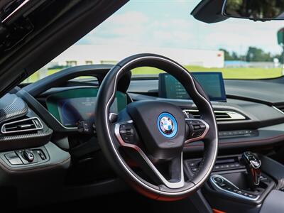 2019 BMW i8   - Photo 23 - Springfield, MO 65802