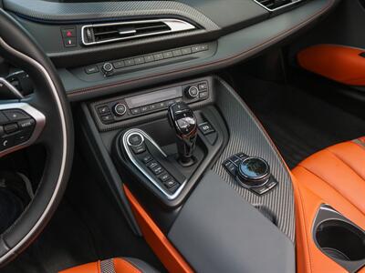 2019 BMW i8   - Photo 27 - Springfield, MO 65802