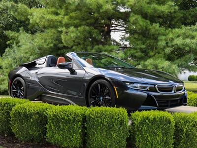 2019 BMW i8   - Photo 31 - Springfield, MO 65802