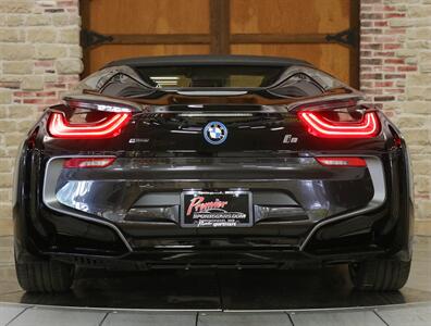 2019 BMW i8   - Photo 13 - Springfield, MO 65802