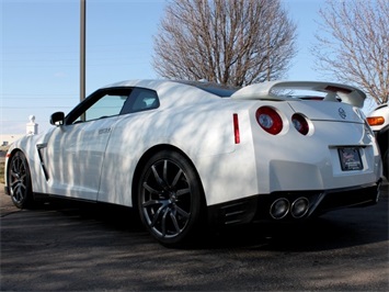 2013 Nissan GT-R Premium Edition   - Photo 11 - Springfield, MO 65802