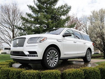 2018 Lincoln Navigator L Reserve   - Photo 1 - Springfield, MO 65802