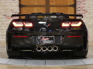 2019 Chevrolet Corvette ZR1   - Photo 8 - Springfield, MO 65802