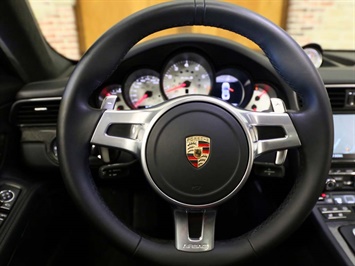 2015 Porsche 911 Turbo S   - Photo 11 - Springfield, MO 65802