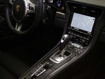 2015 Porsche 911 Turbo S   - Photo 14 - Springfield, MO 65802