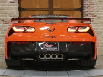 2019 Chevrolet Corvette ZR1   - Photo 8 - Springfield, MO 65802