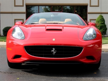 2012 Ferrari California   - Photo 4 - Springfield, MO 65802