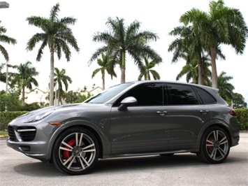 2013 Porsche Cayenne GTS   - Photo 1 - Springfield, MO 65802