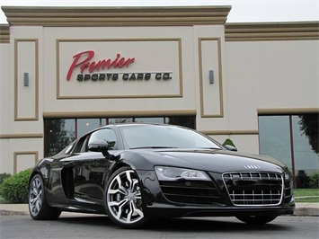 2010 Audi R8 5.2 quattro   - Photo 11 - Springfield, MO 65802