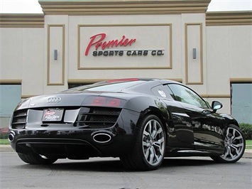 2010 Audi R8 5.2 quattro   - Photo 18 - Springfield, MO 65802