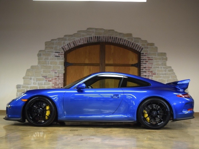 porsche 911 gt3 blue