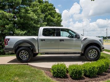 2017 Ford F-150 Raptor   - Photo 3 - Springfield, MO 65802