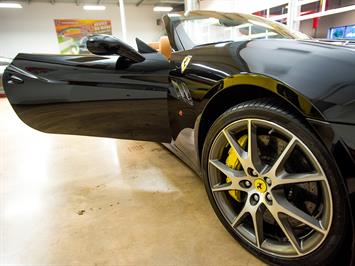 2014 Ferrari California   - Photo 10 - Springfield, MO 65802