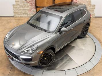 2011 Porsche Cayenne Turbo   - Photo 43 - Springfield, MO 65802