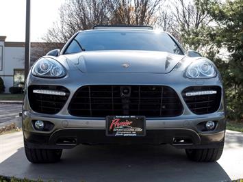 2011 Porsche Cayenne Turbo   - Photo 21 - Springfield, MO 65802