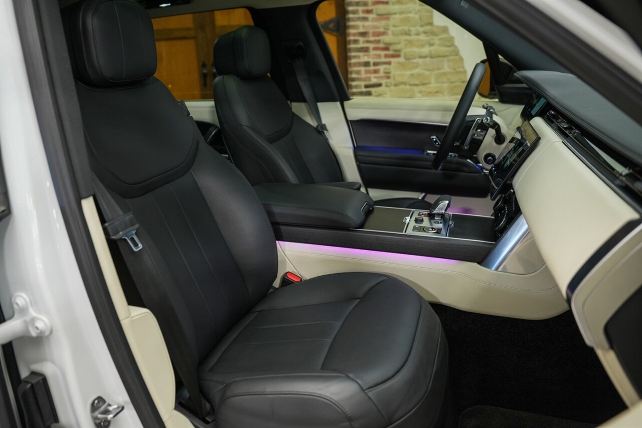 2022 Land Rover Range Rover P530 SE LWB - Photo 24 - Springfield, MO 65802