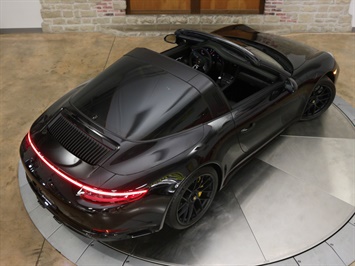 2018 Porsche 911 Targa 4 GTS   - Photo 12 - Springfield, MO 65802