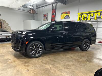 2024 Cadillac Escalade   - Photo 1 - Springfield, MO 65802